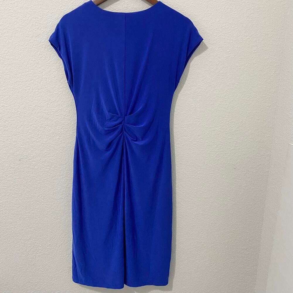 Adrianna Papell Blue Knee Length Dress Size 10 Ruched Waist Cap Sleeve Work - Picture 3 of 11